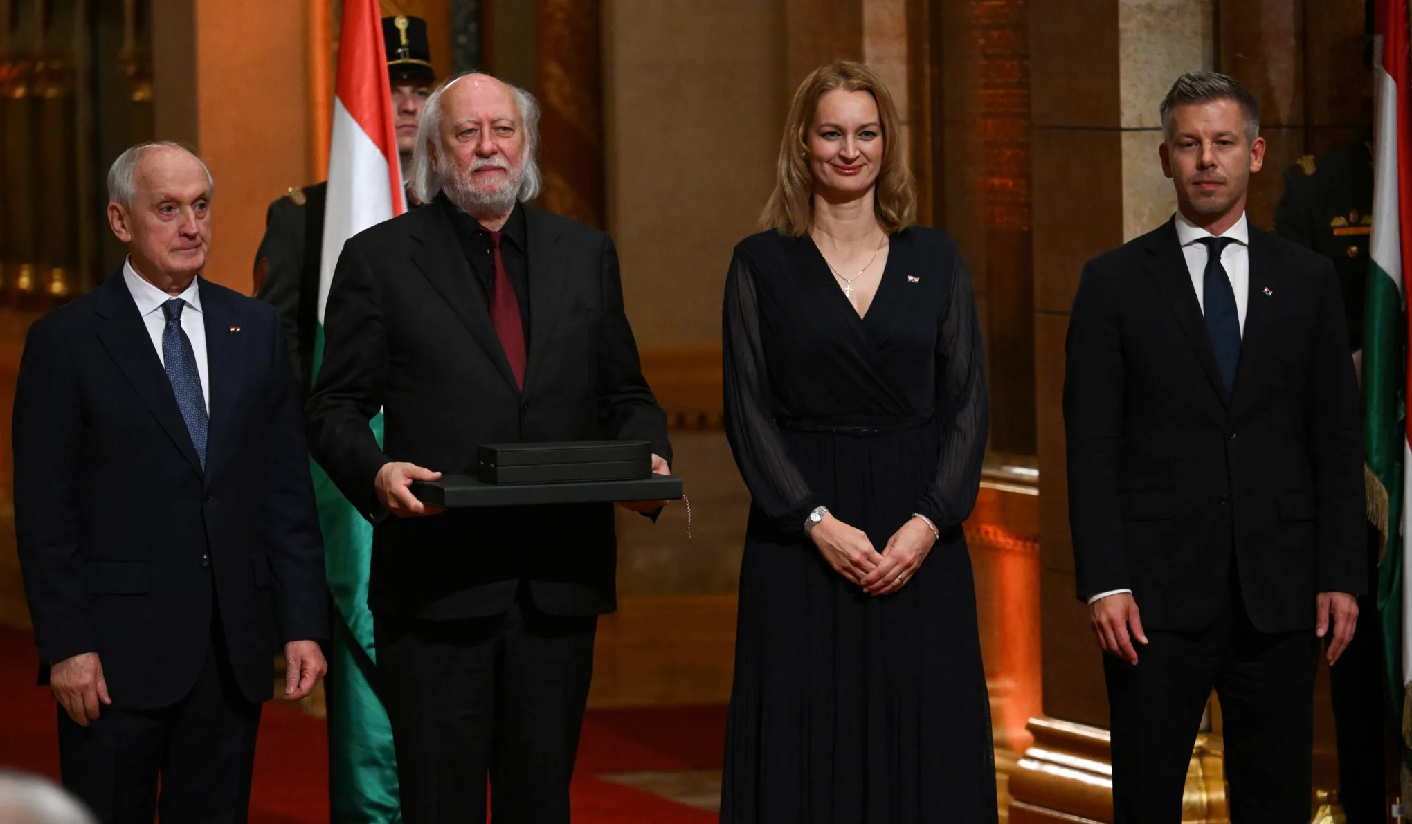 Állami kitüntetést kapott Krasznahorkai László, Enyedi Ildikó és Závada Pál