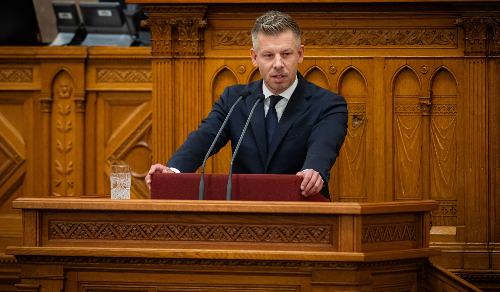 Magyar Péter: Nem lehet büntetlenséget vásárolni bizonyos vagyonelemek visszaadásával