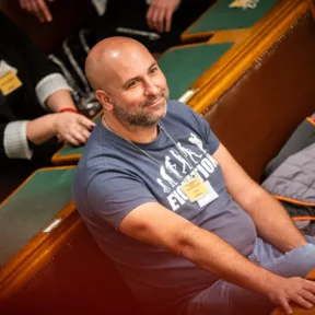 Pócs János segítségével Szabó Bálint is bejutott a Parlamentbe
