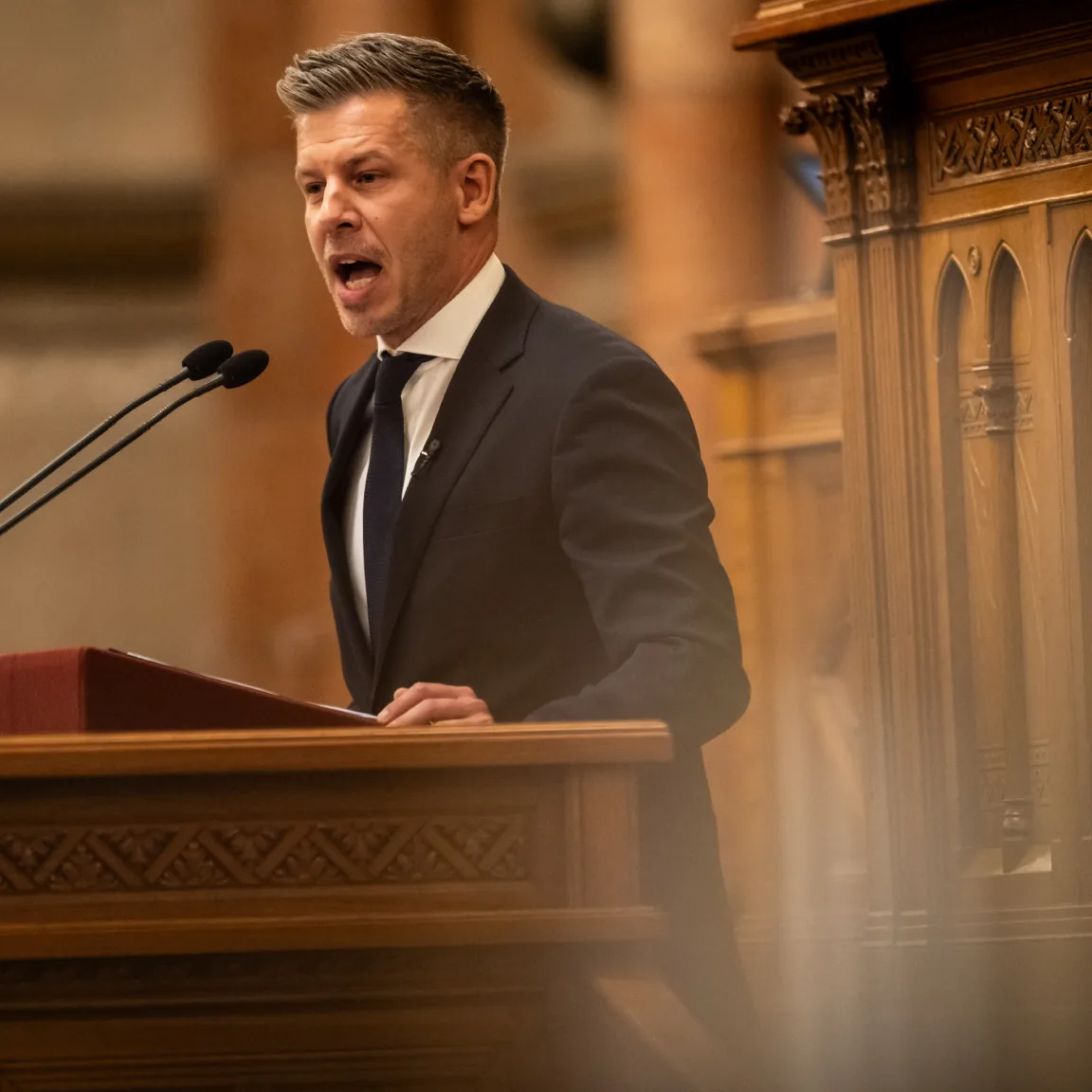 Minimum merész a jövő évi költségvetés terve, Magyar Péter soha nem látott átrendezésre tett ígéretet