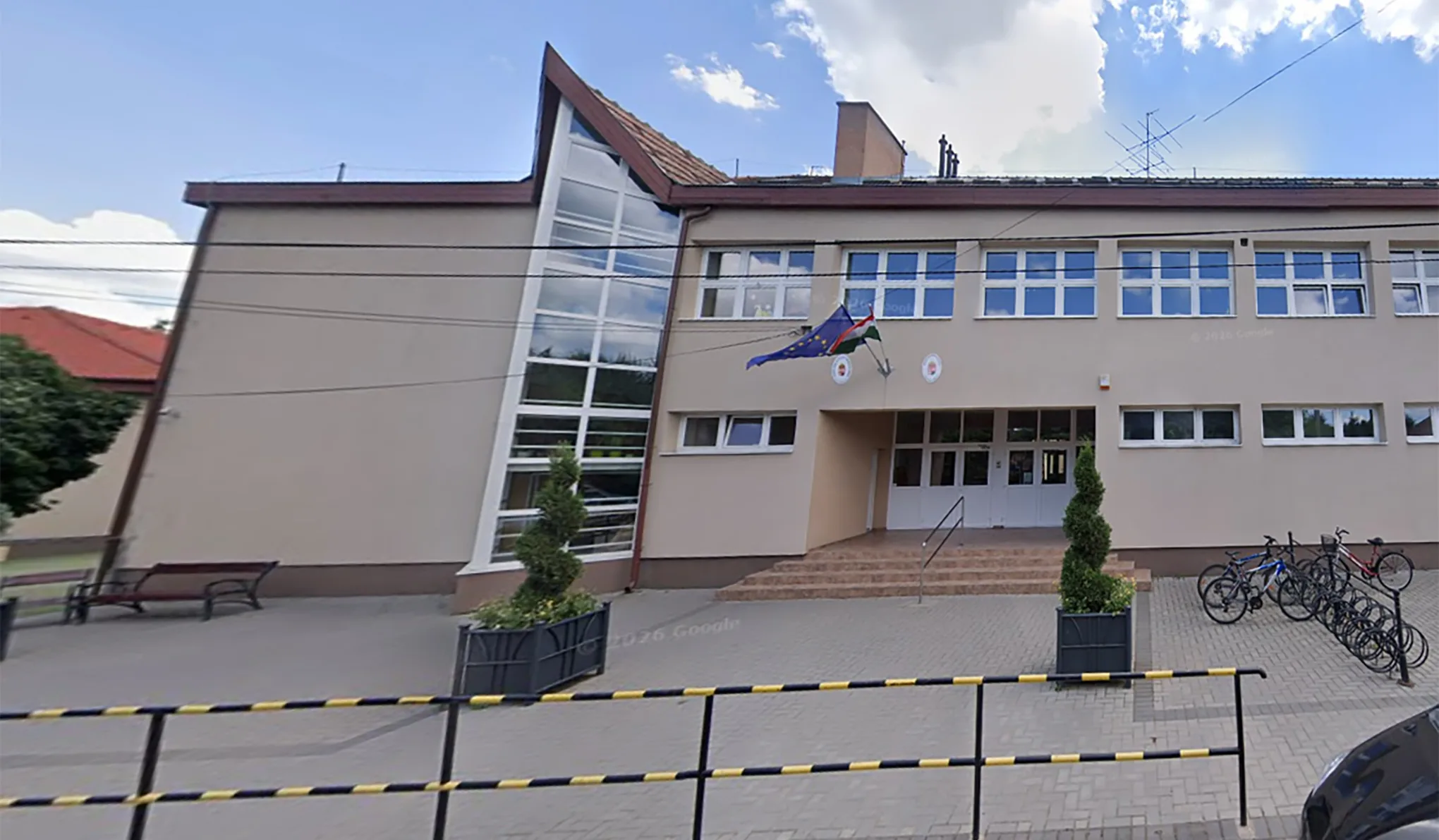 Szálasi-idézet hangzott el egy vecsési általános iskolai megemlékezésen a Mi Hazánk Mozgalom képviselőjétől