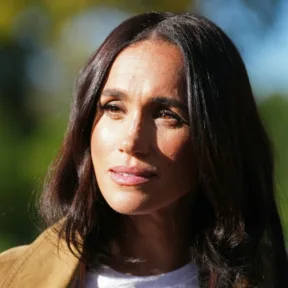 Újabb botrány a brit királyi udvarban a Meghan Markle édesapja házában talált fotók miatt