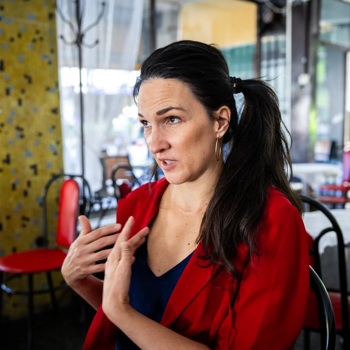 Mayer Bernadette: Nem vagyok senkinek se kutyája, se macskája