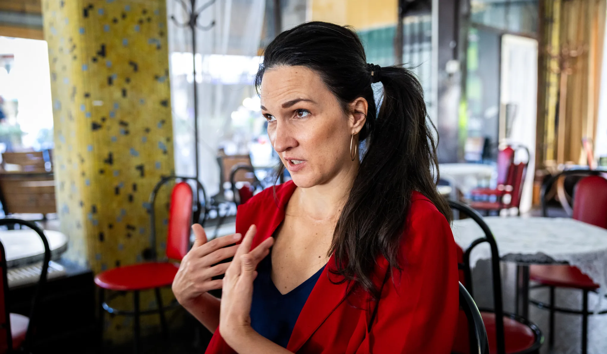 Mayer Bernadette: Nem vagyok senkinek se kutyája, se macskája