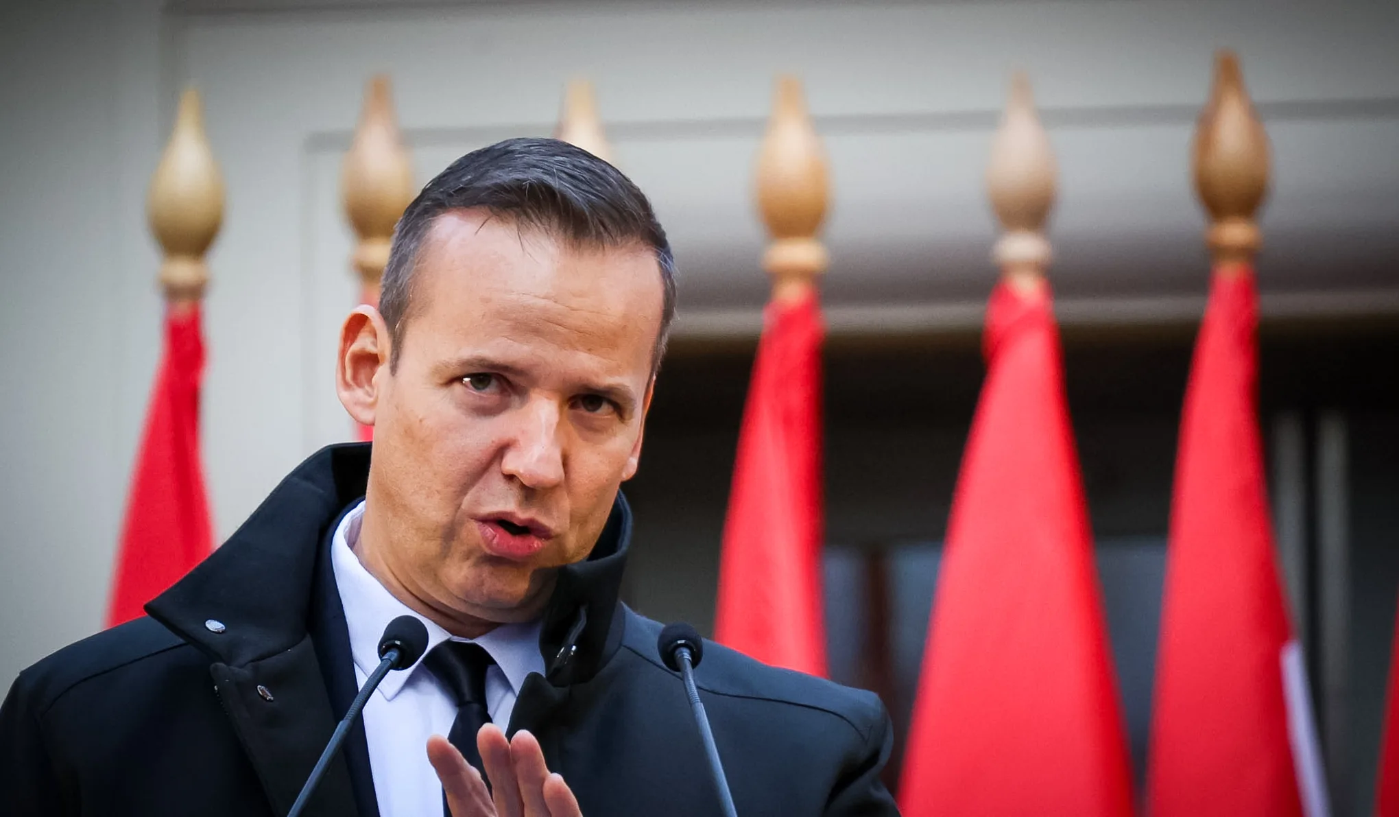 Toroczkai László  azt sem találta el, ki volt az elnyomó hatalom 1956-ban, Magyar Péter és Schmidt Mária is bírálta a kijelentését