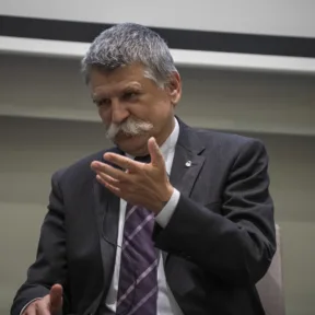 Kövér László: Rosszabb állapotban van az oktatási rendszer, mint 16 éve volt