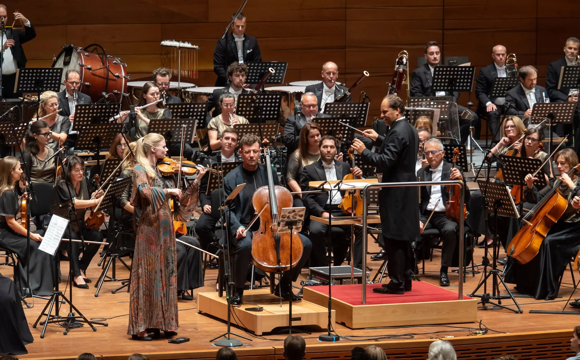 Tarr Zoltánt kérik, hogy mentse meg a csőd szélén álló Pannon Filharmonikusokat