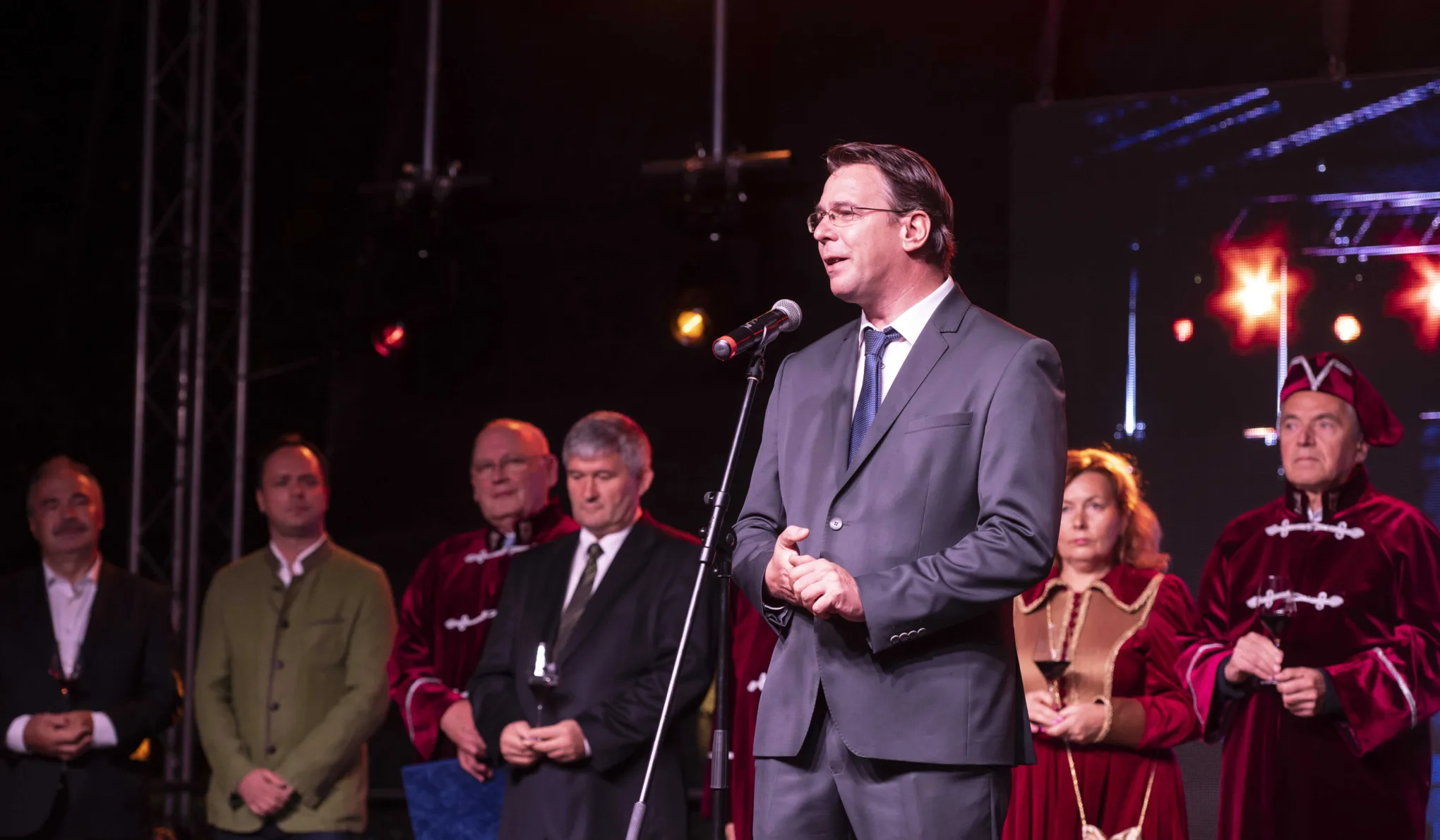 Több mint 16 millió forinttal tartozik Egernek a volt polgármester, Mirkóczki Ádám cége