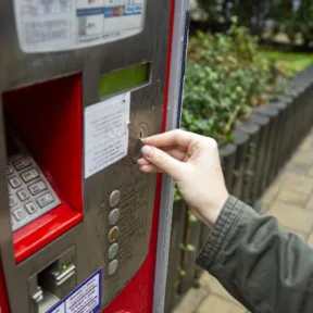 Kerületi polgármesterek tiltakoznak, hogy a főváros és a kormány közösen vonná el parkolási bevételeiket